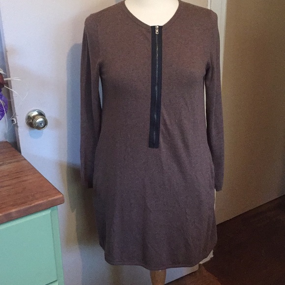 Marla Wynne Sweaters - Marla Wynne Sweater Tunic-Exposed Front Zipper